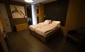 Su'ro Bed&Breakfast